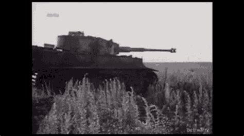 Tanks Panzer GIFs